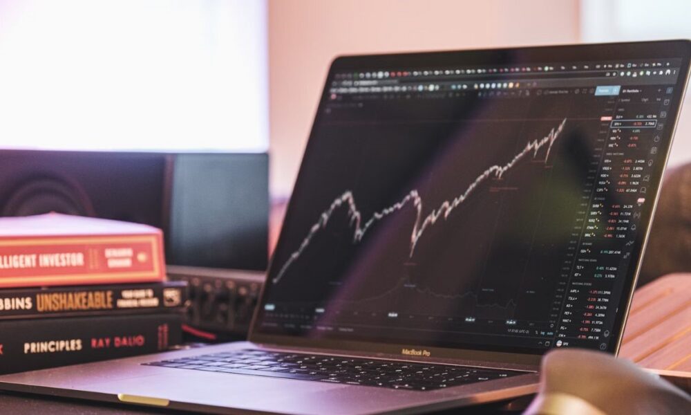 azorilix-review-canada-2025:-unlocking-profits!